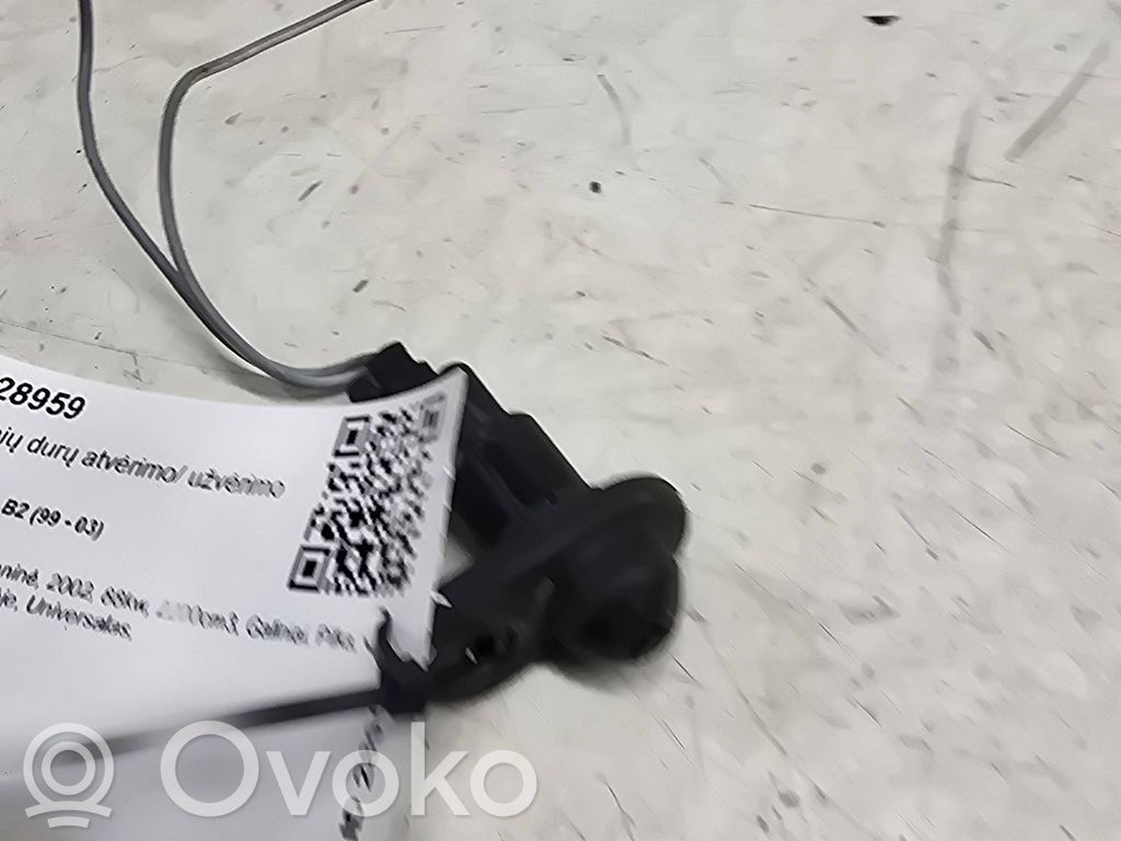 Opel Omega B2 Sensor de la puerta delantera 