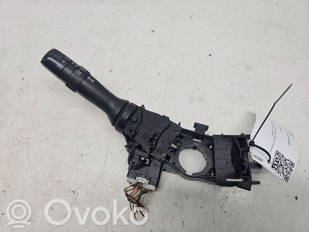 Peugeot 107 Indicator stalk 