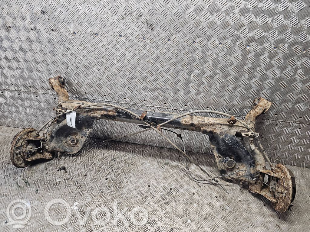 Peugeot 107 Eje trasero 