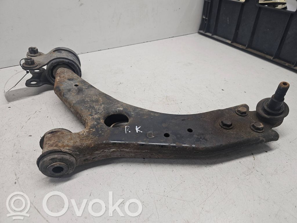 Ford Focus C-MAX Front lower control arm/wishbone 
