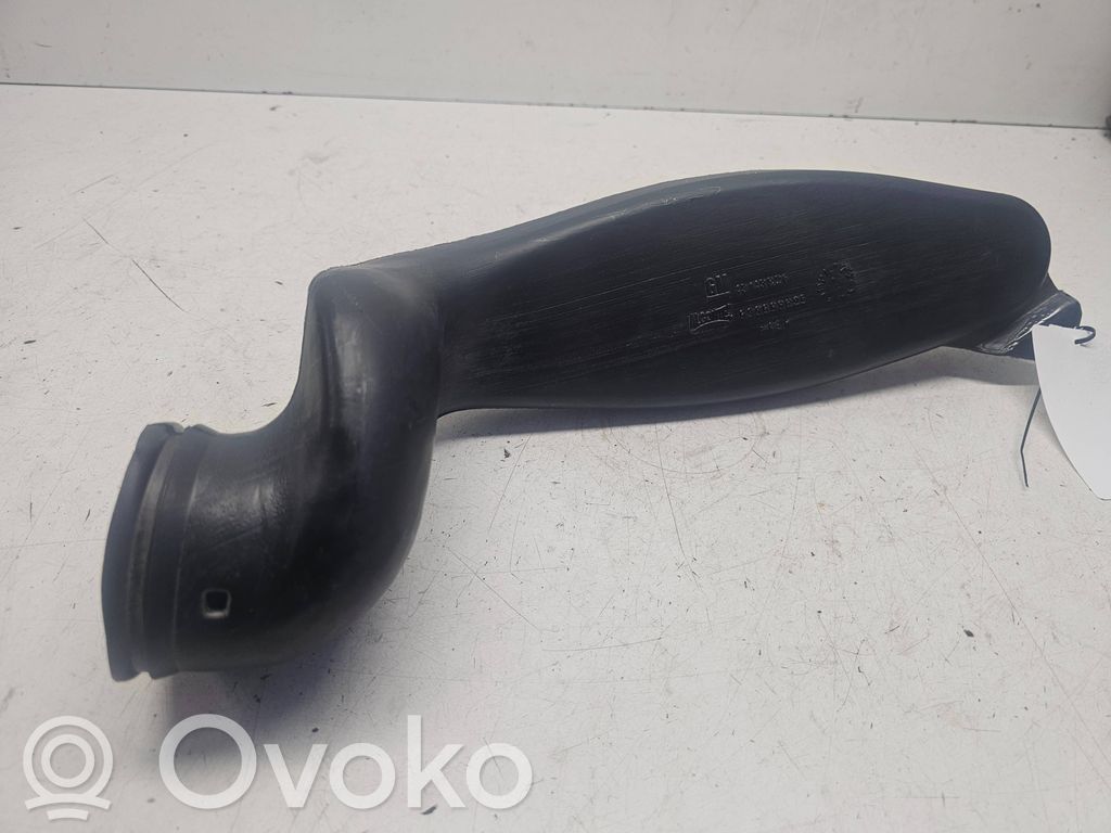 Opel Astra H Ohjaamon sisäilman ilmakanava 