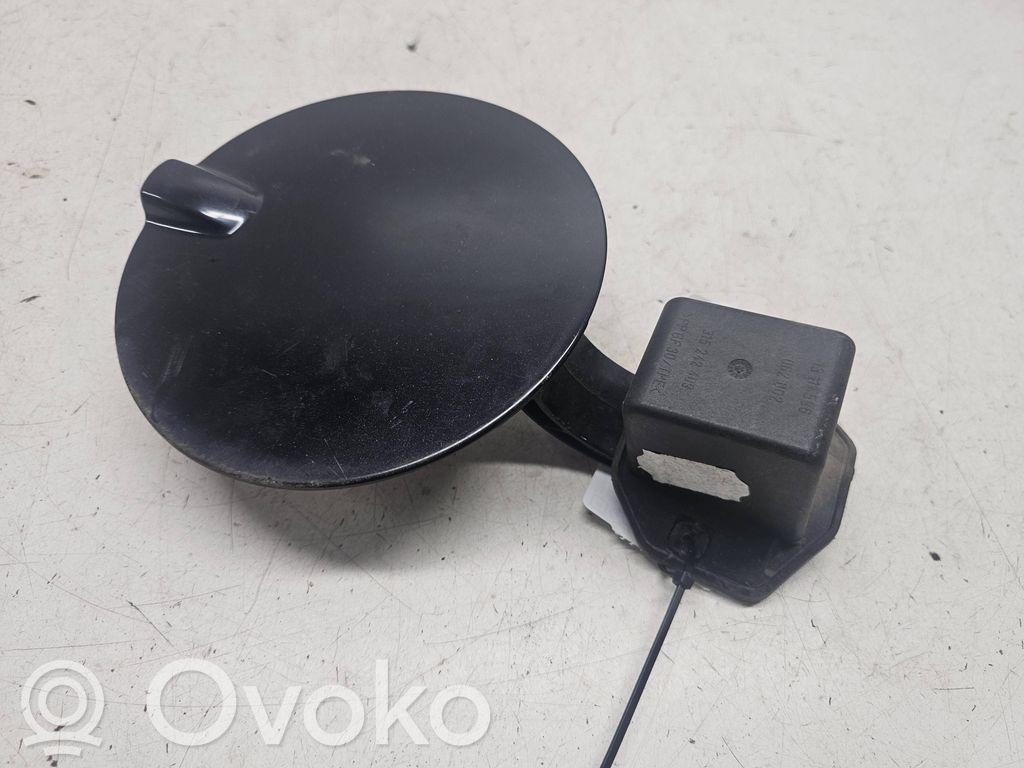 Opel Astra H Klapka wlewu paliwa 