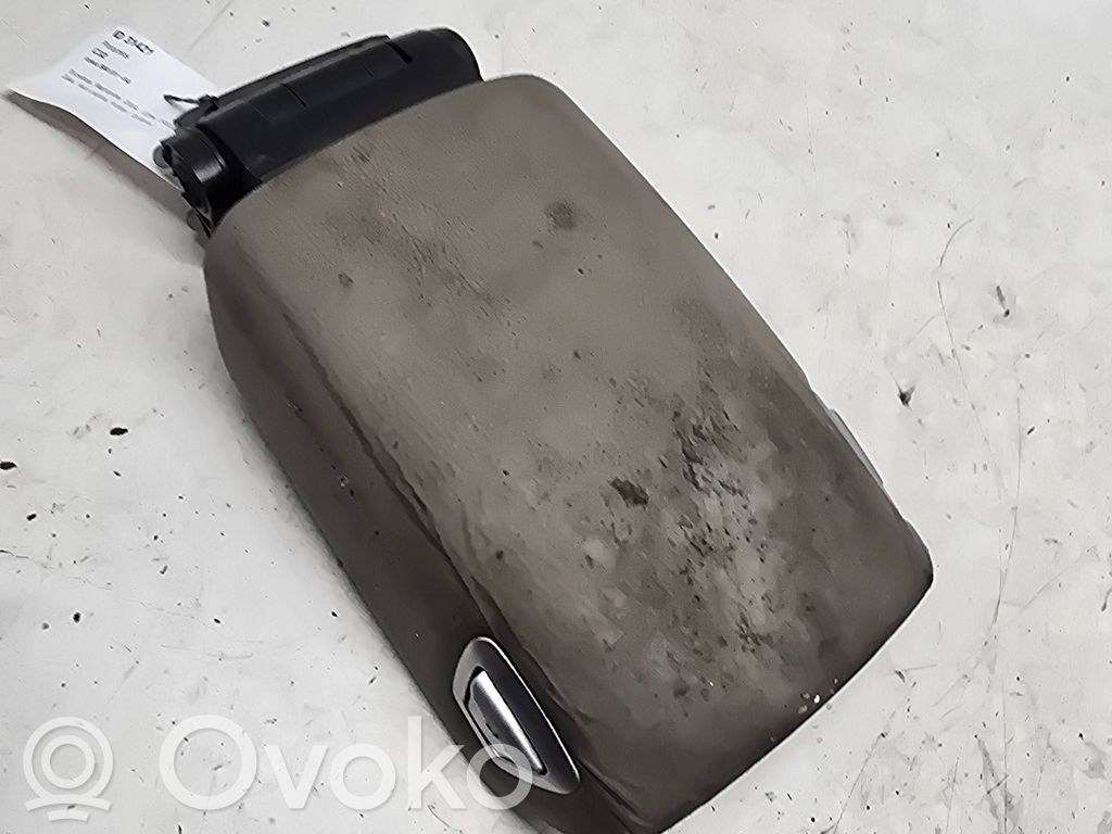 Volvo S60 Reposabrazos 
