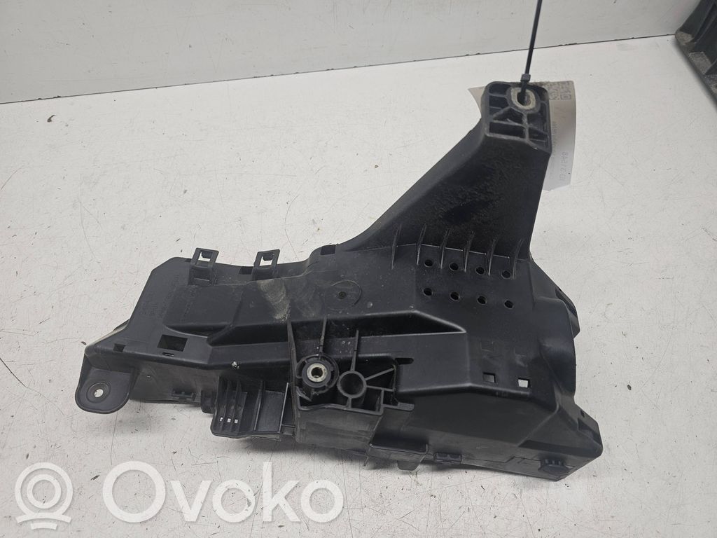 Volvo S60 Dangtelis saugiklių dėžės 