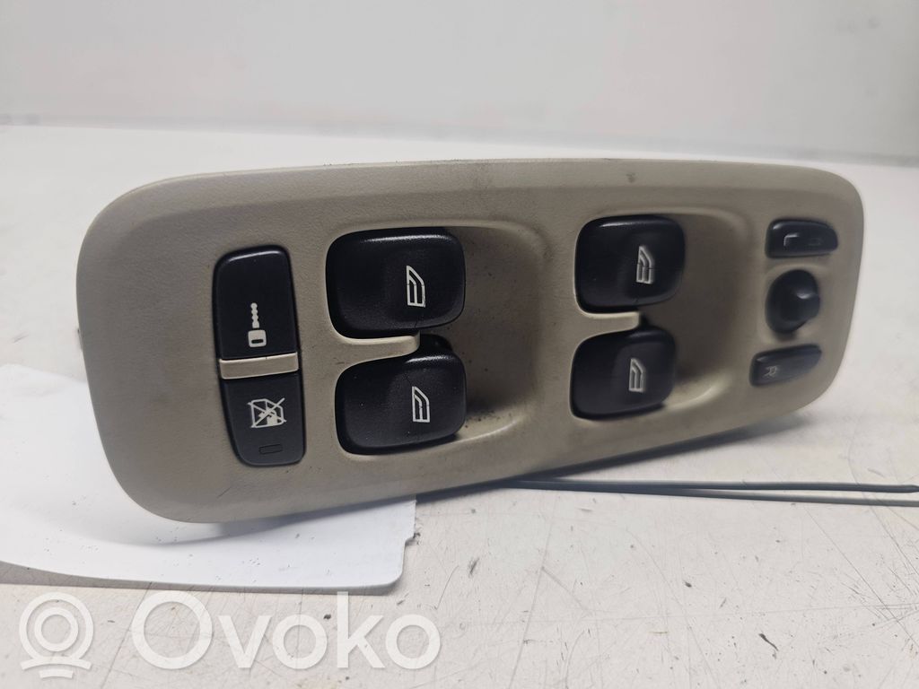 Volvo V70 Electric window control switch 