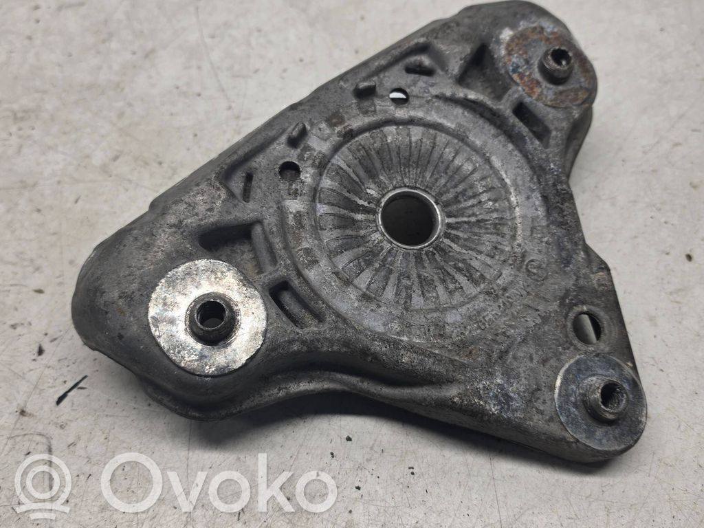 Audi A6 S6 C5 4B Coil spring mount 