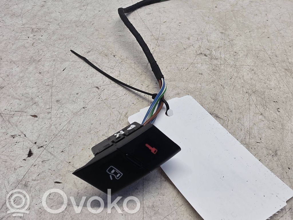 Audi A6 S6 C5 4B Central locking switch button 