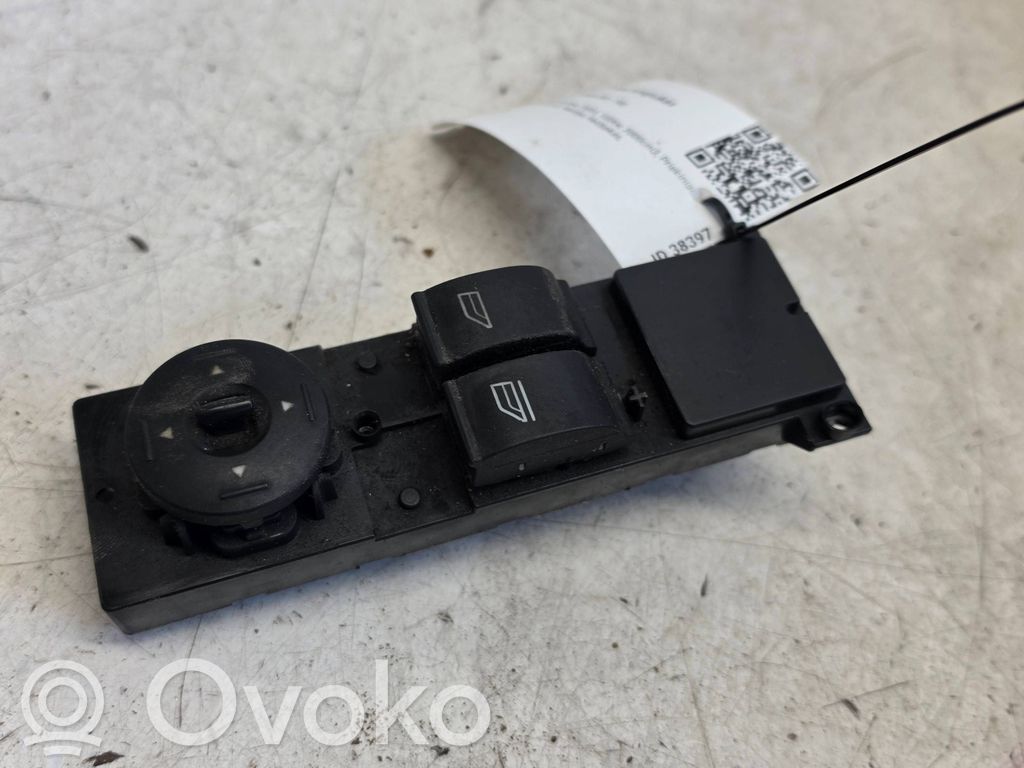 Ford Focus C-MAX Elektrinių langų jungtukas 