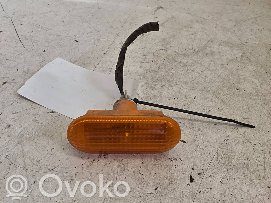 Seitenblinker   2S6A13K354AD