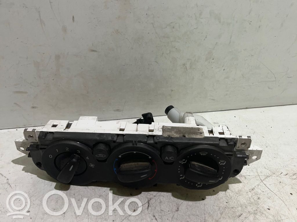 Climate control unit   69607003