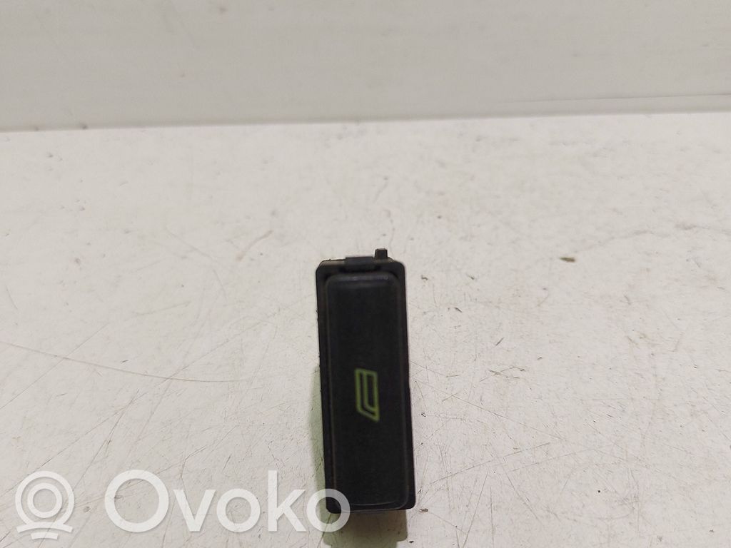 Audi A4 S4 B5 8D Electric window control switch 