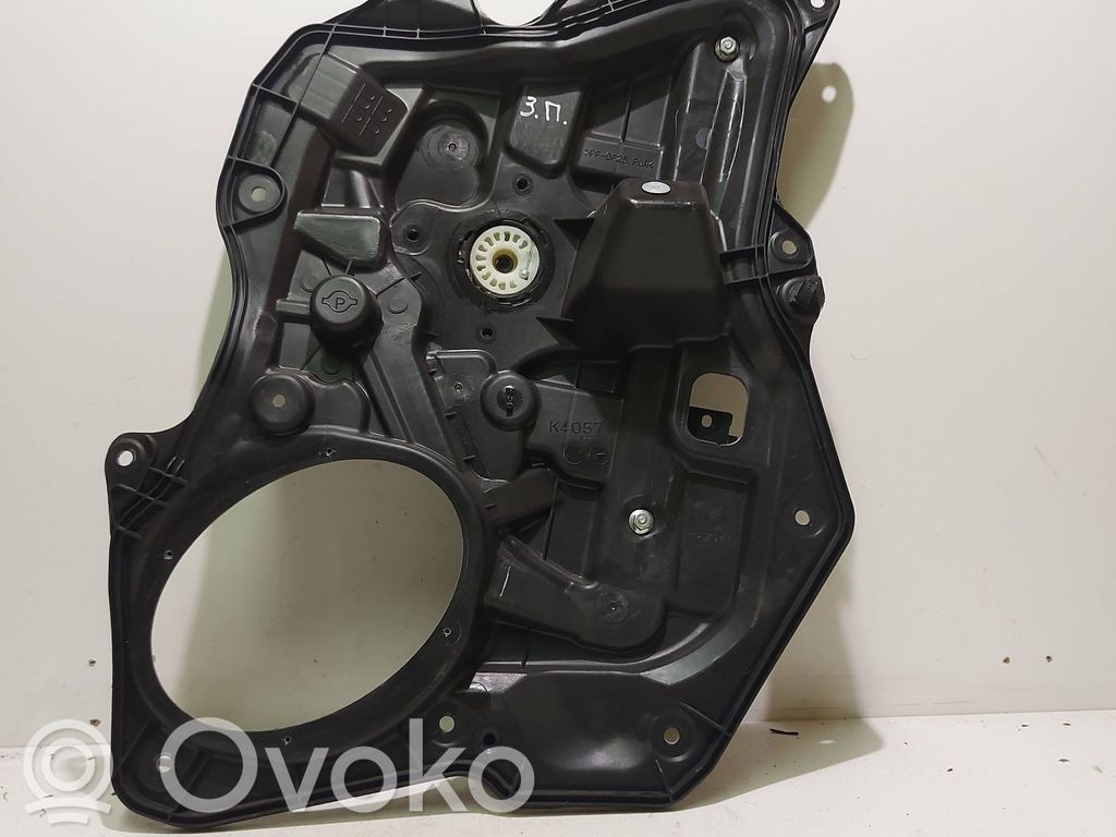 Mazda 3 II Regulador con motor de la ventanilla de la puerta corredera 