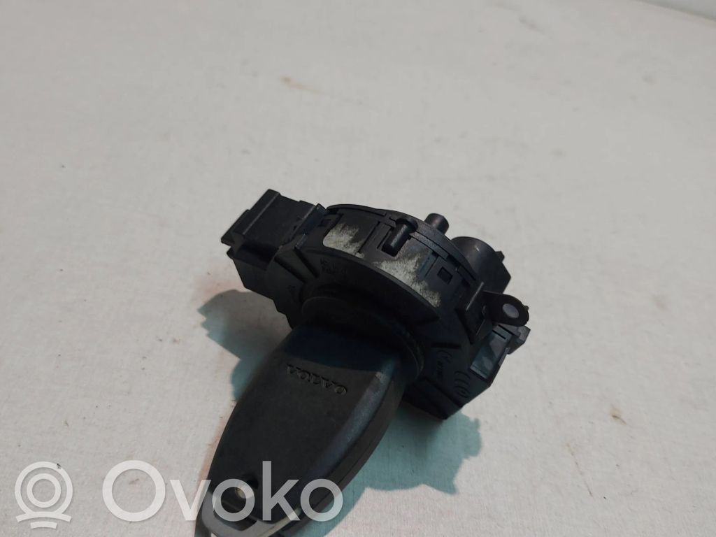 Ignition lock   8688767