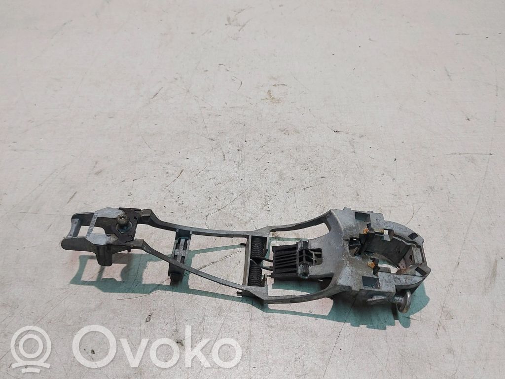 Skoda Octavia Mk2 (1Z) Türgriff Türöffner vorne 