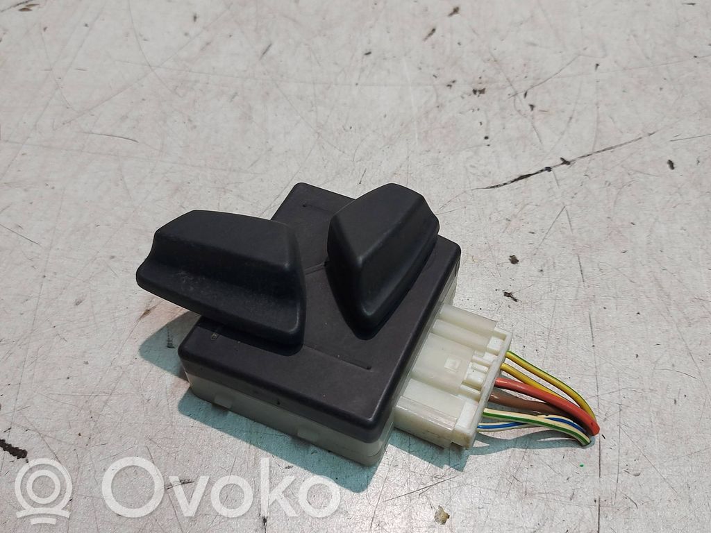 BMW 5 E60 E61 Seat control switch 