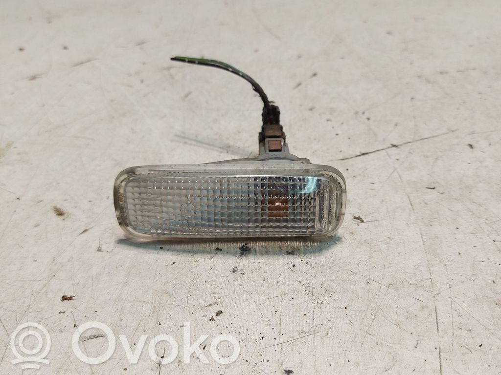 Honda HR-V Front fender indicator light 