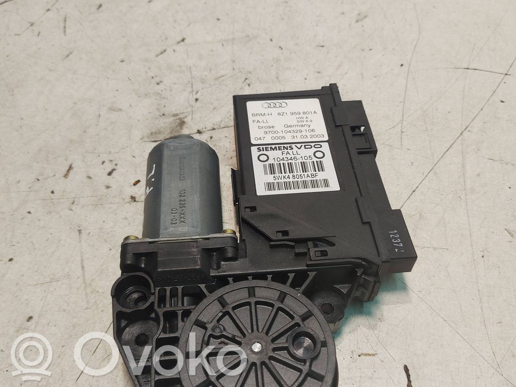Silnik regulatora szyby drzwi przednich   8Z1959801A,104346105,5WK48051ABF,9700104329106