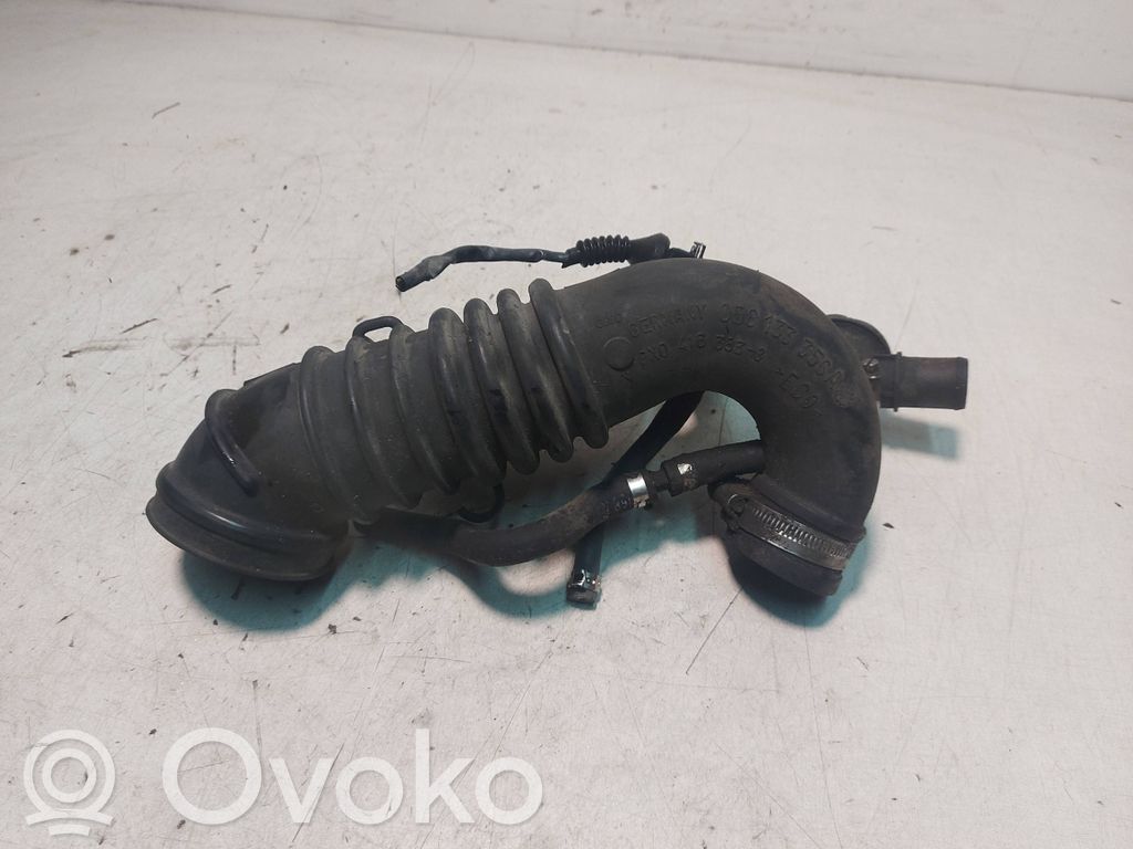 Audi A4 S4 B5 8D Rura / Wąż dolotowy powietrza 