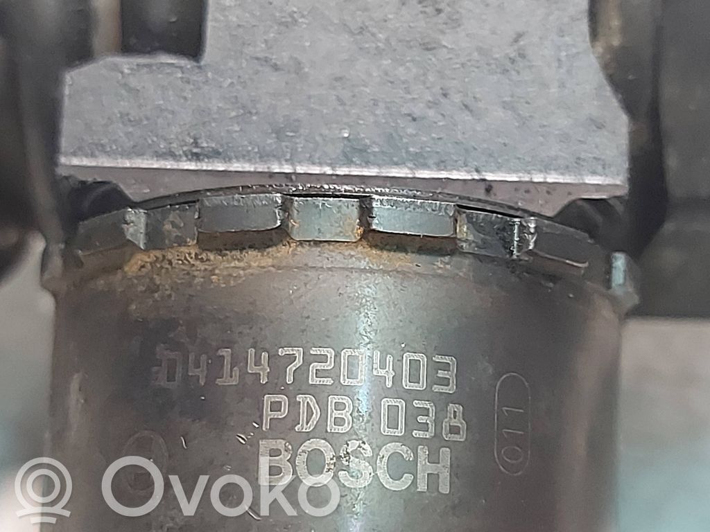Volkswagen PASSAT B6 Inyector de combustible 