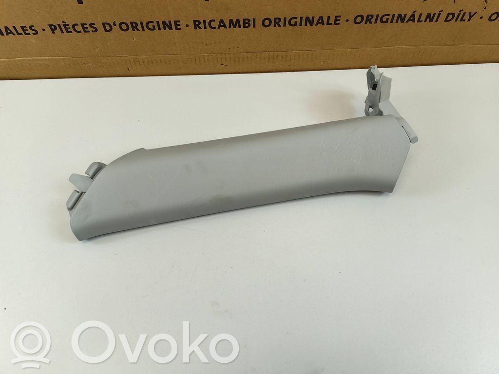 Osłona środkowa słupka / C   8U0867288B,M7091,ND09