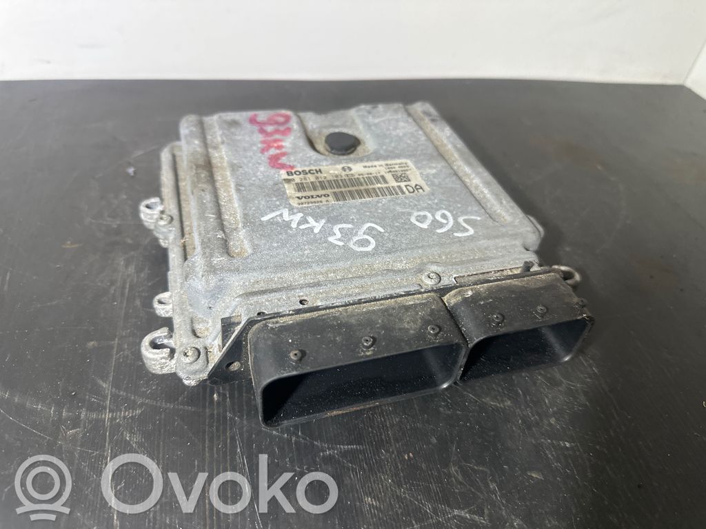 Engine control unit/module   0281012103,30729826A,1039S10667
