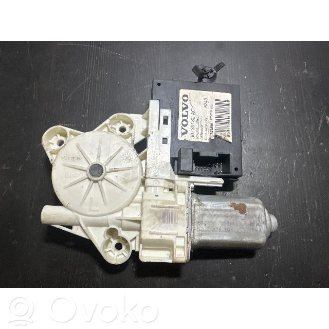 Volvo V50 Silniczek podnoszenia szyby drzwi tylnych 