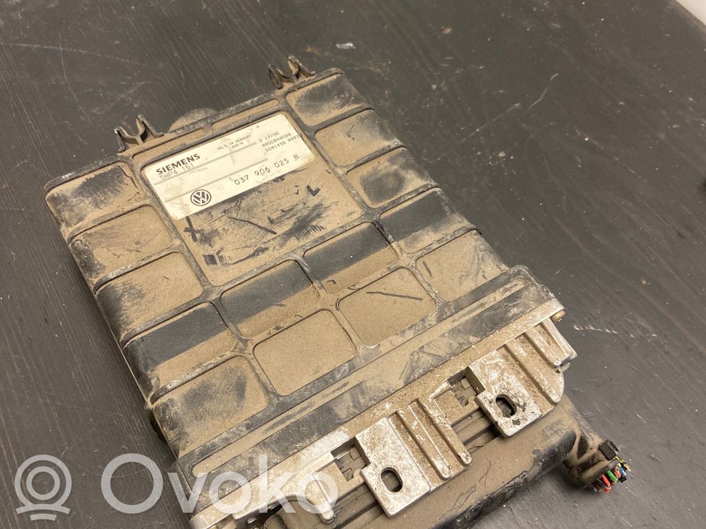 Volkswagen Sharan Engine control unit/module 