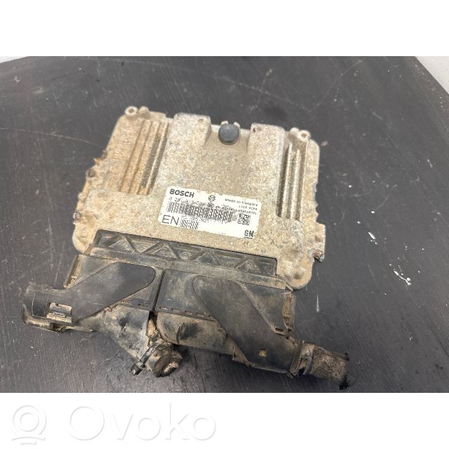 Opel Astra H Engine control unit/module 