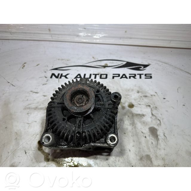 BMW 5 E60 E61 Generatorius 