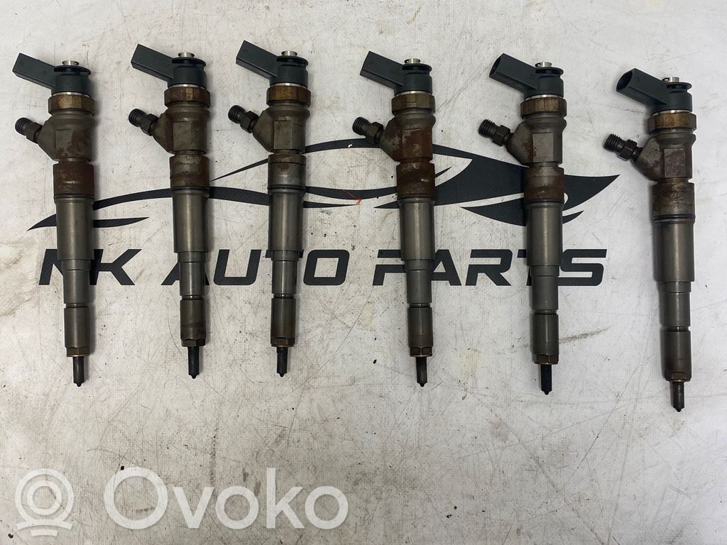 BMW 5 E60 E61 Wtryskiwacze / Komplet 