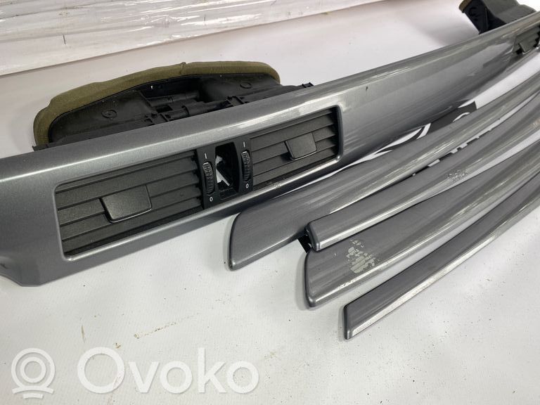 Interior decorative trim set   7129233,528506