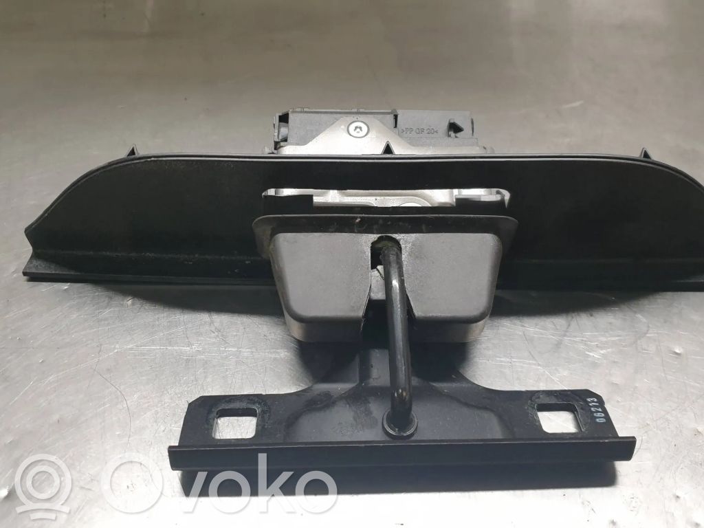 Tailgate/trunk/boot lock/catch/latch   01041170004,0104117000