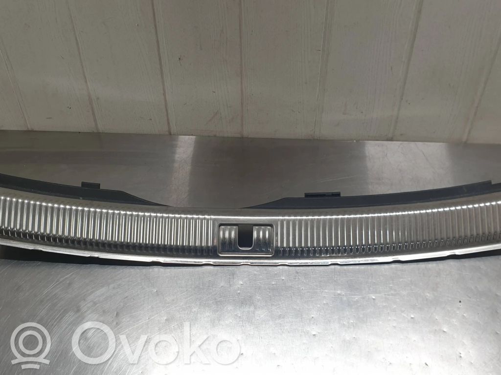Audi A6 S6 C7 4G Osłona pasa bagażnika 