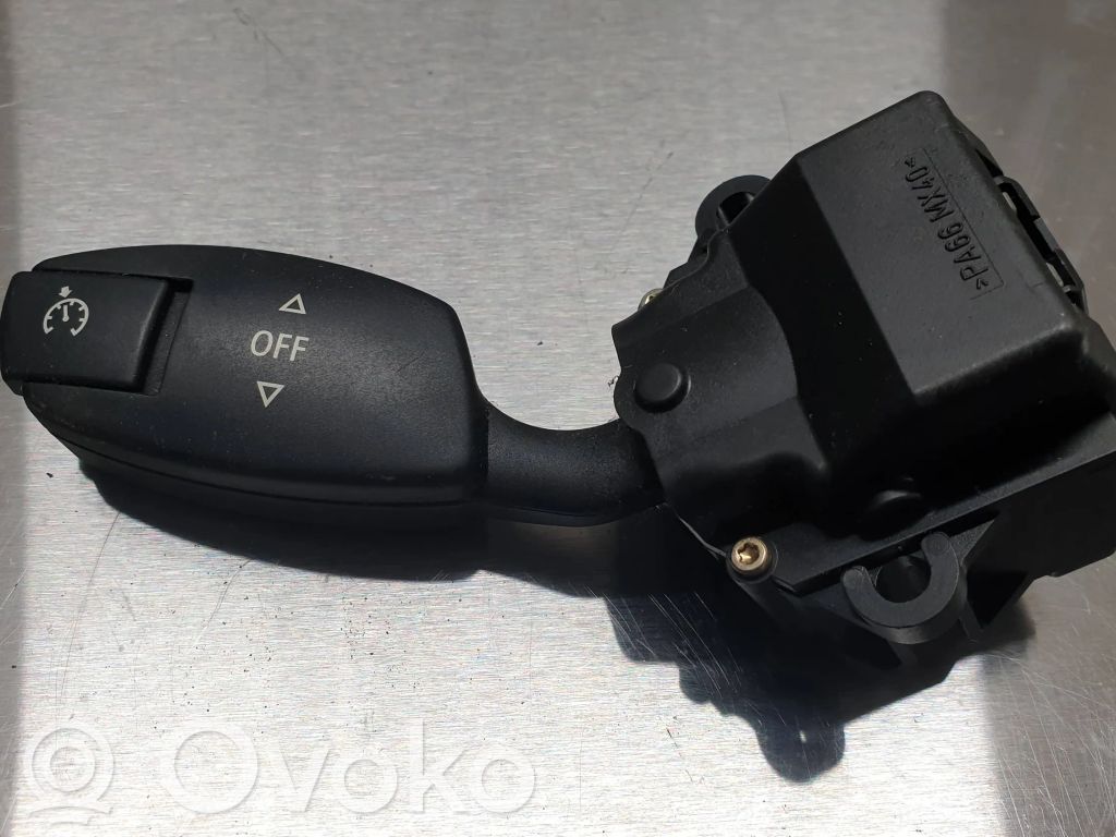 BMW 5 E60 E61 Pastovaus greičio (autopiloto) rankenėlė 