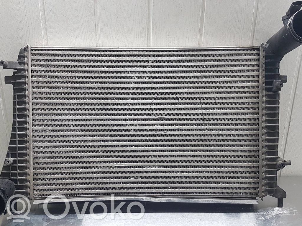 Audi A3 S3 8P Interkūlerio radiatorius 