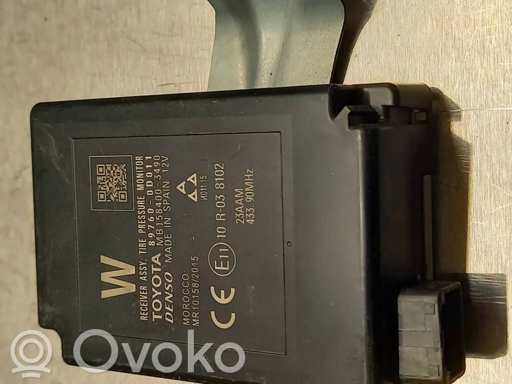 Toyota Yaris Tire pressure control unit 