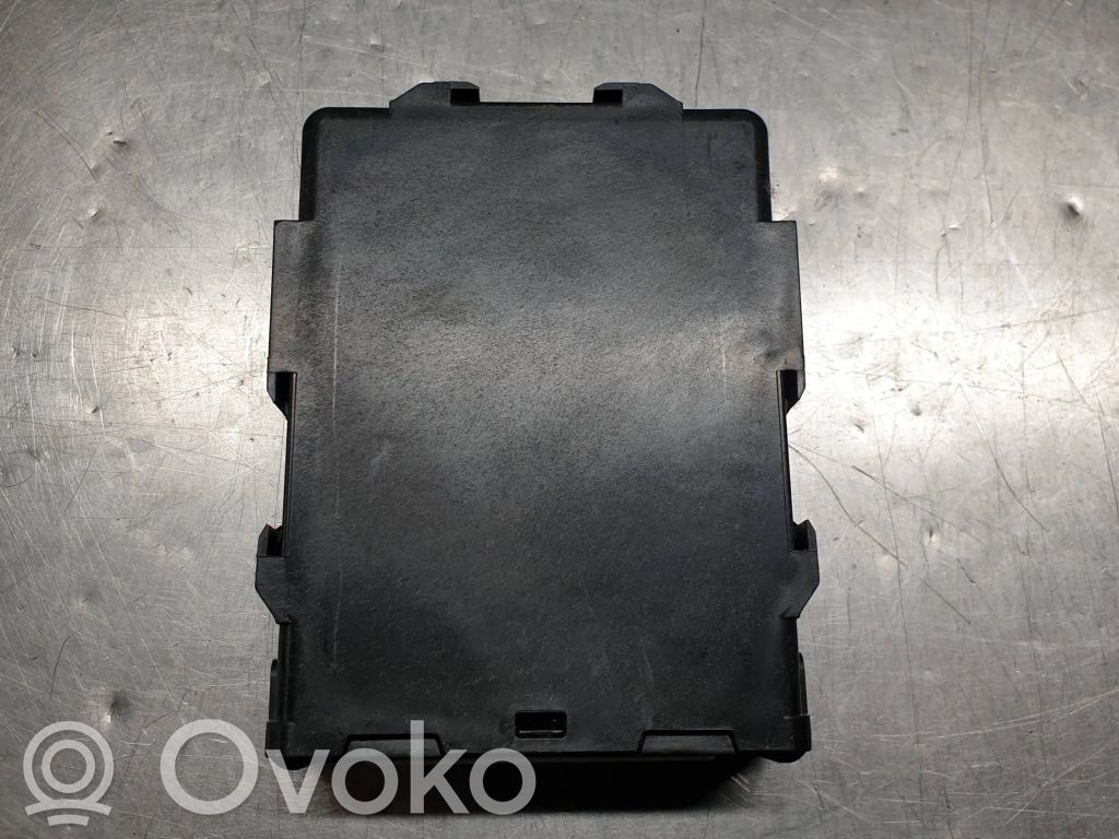 Toyota Prius+ (ZVW40) Comfort/convenience module 
