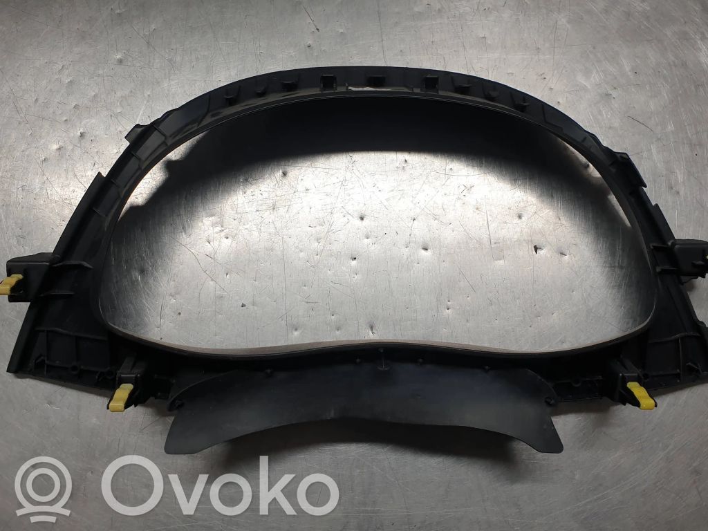 Toyota Auris E180 Dashboard trim 