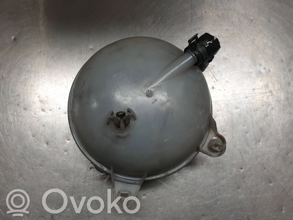 Audi A3 S3 8V Zbiornik wyrównawczy chłodziwa 