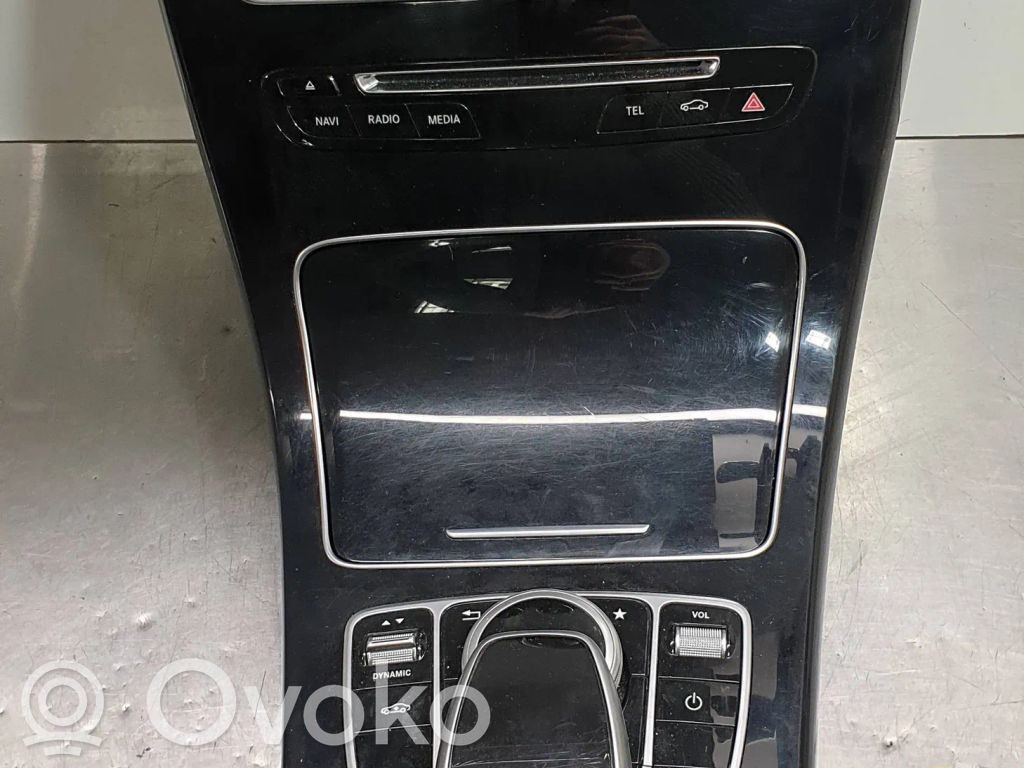 Mercedes-Benz C W205 Consolle centrale 