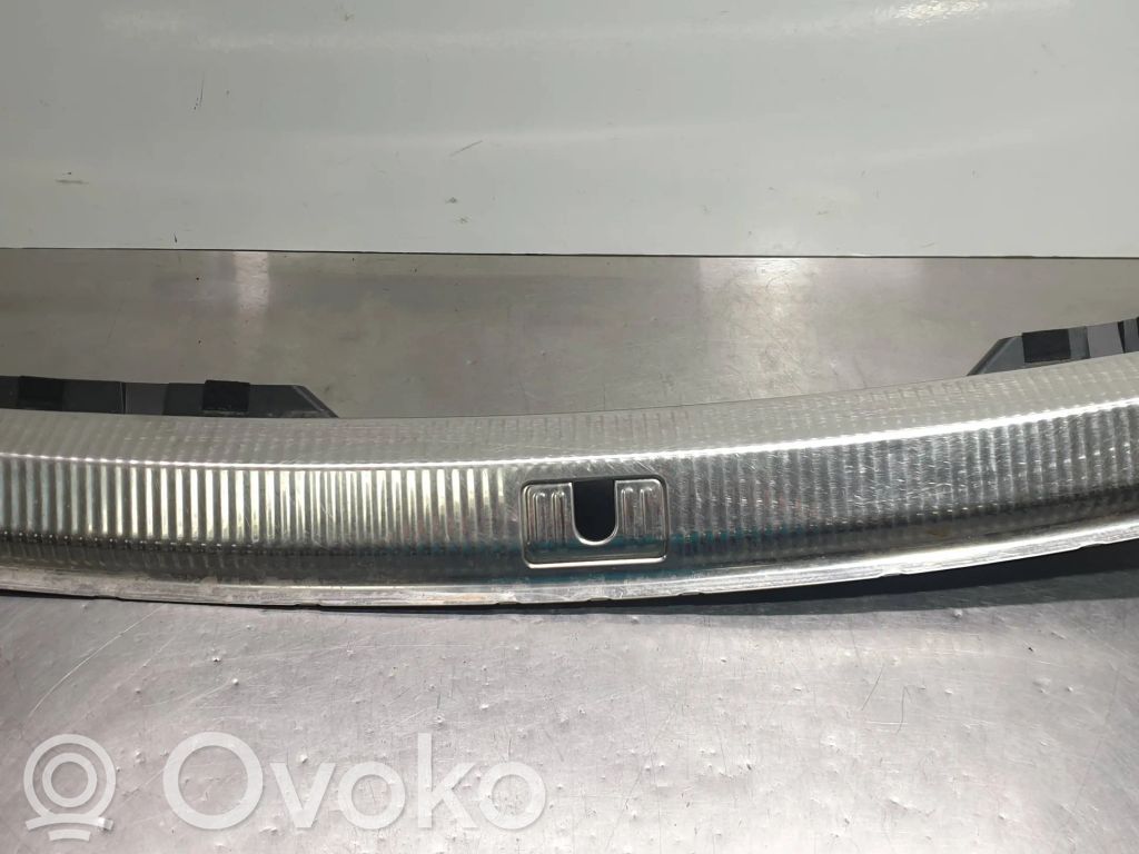 Audi A4 S4 B8 8K Protector del borde del maletero/compartimento de carga 