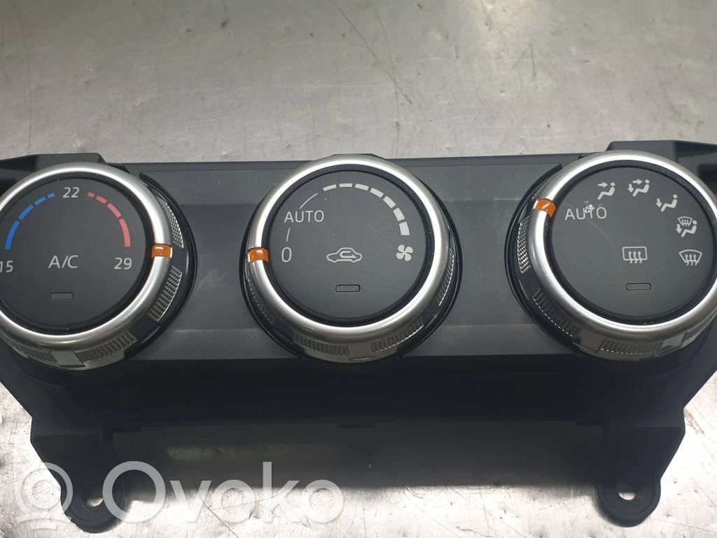 Mazda CX-3 Climate control unit 
