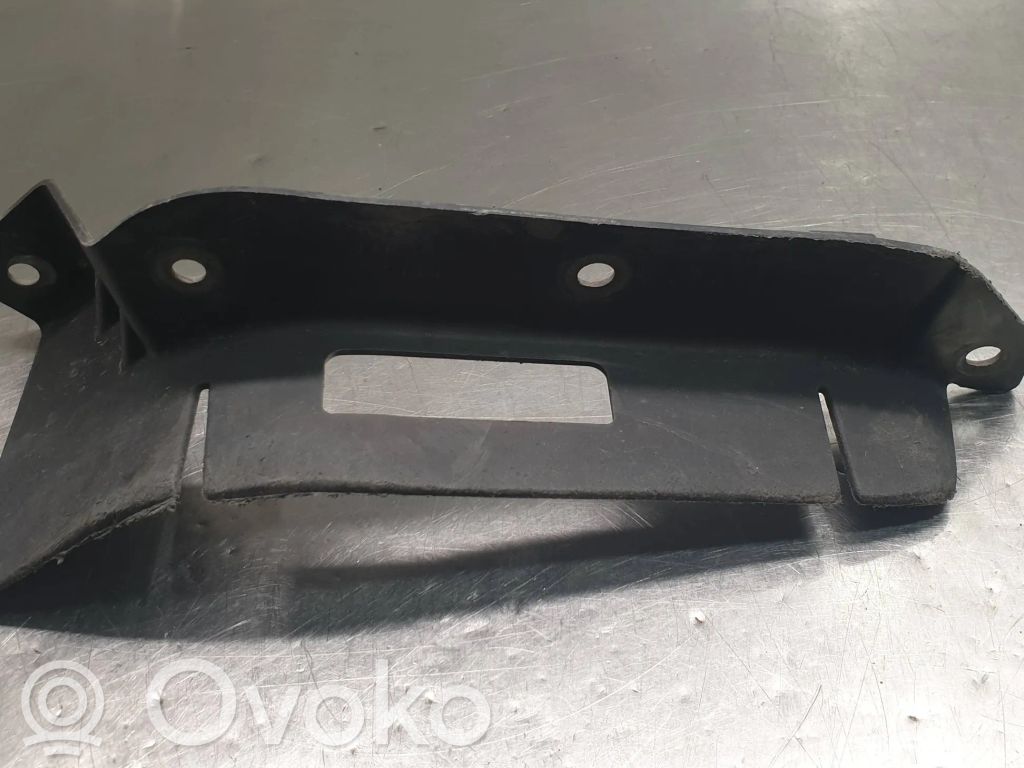 Mazda 6 Etupyörän sisälokasuojat 