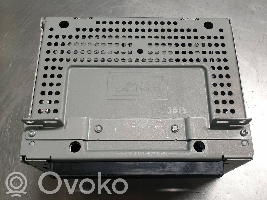 Panel / Radioodtwarzacz CD/DVD/GPS   F1BT18C815LM