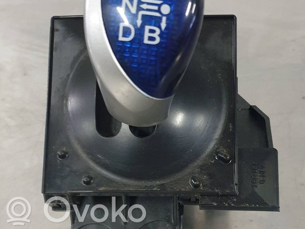 Toyota Auris E180 Selector caja de cambios 