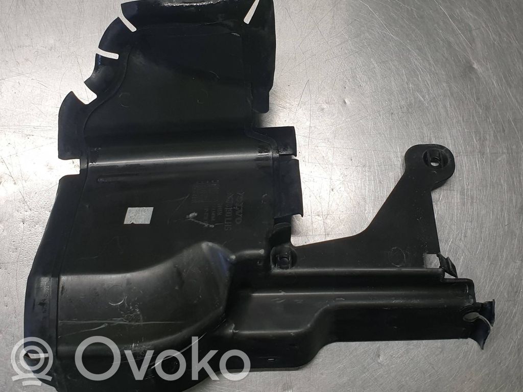 Volvo C30 Radiatoriaus oro nukreipėjas (-ai) 