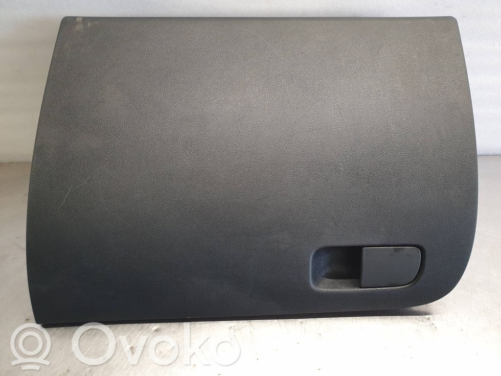 Skoda Octavia Mk3 (5E) Handschuhfach 