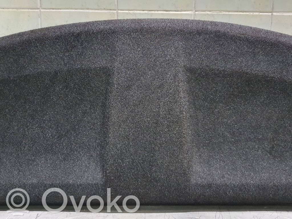 Toyota Auris E180 Hattuhylly 
