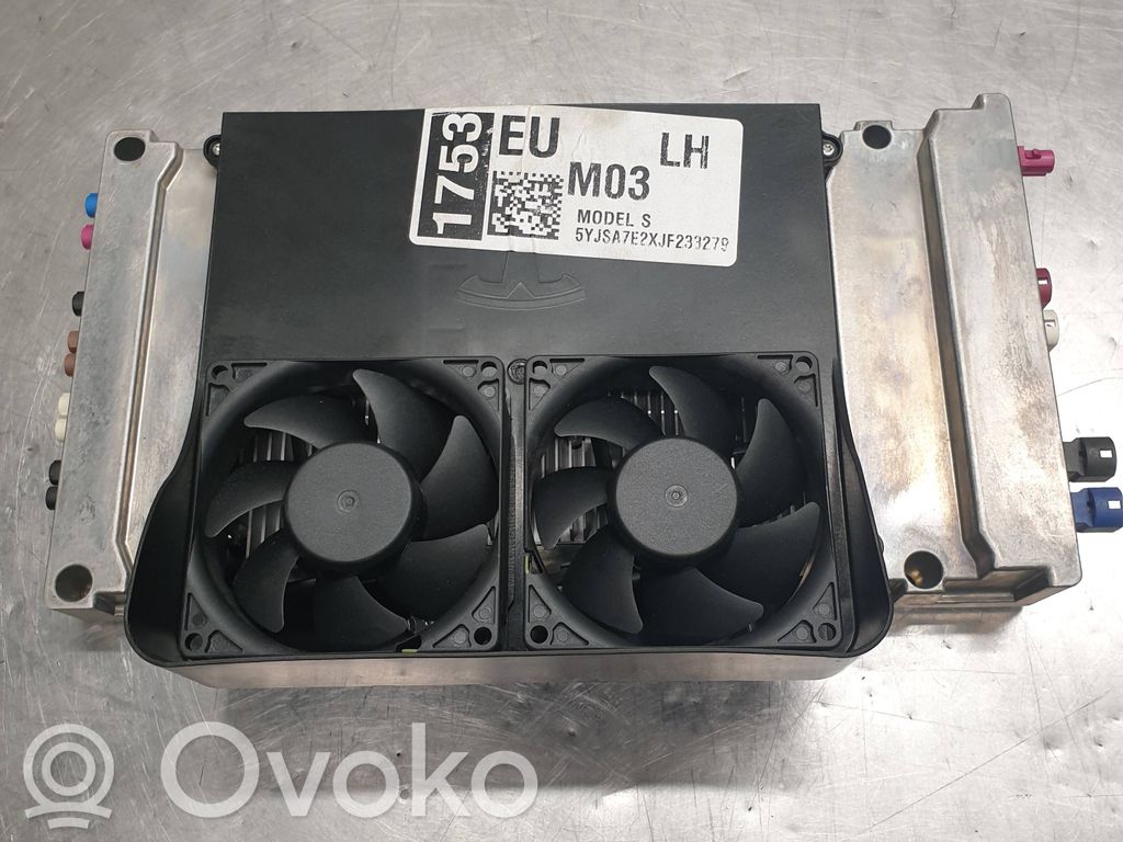 Tesla Model S Autres unités de commande / modules 