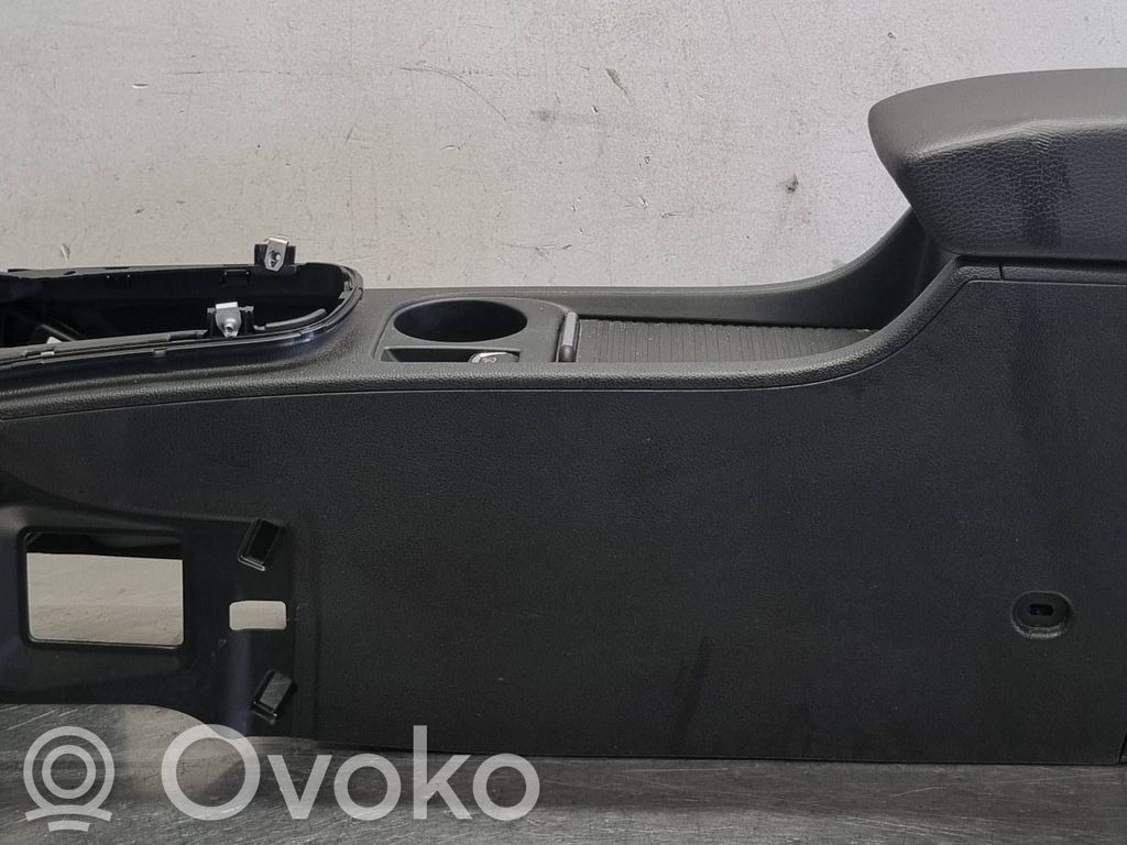 Opel Astra J Center console 